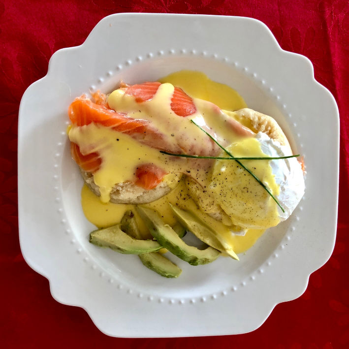 Eggs Benedict, smoked salmon